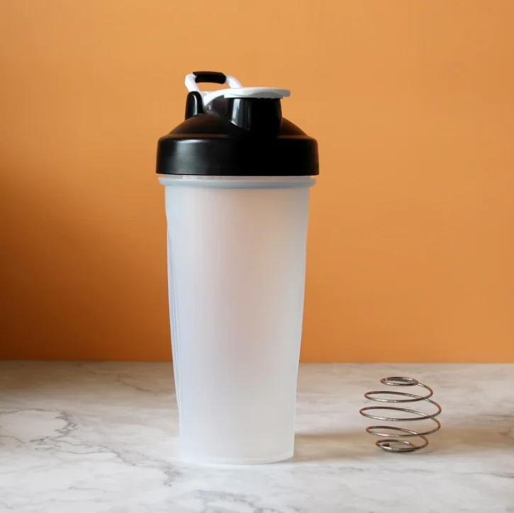 2023 Hot Sale BPA Free 600ML Protein Shaker Bottle Custom Logo Fitness Gym Water Bottle Plastic Bottle