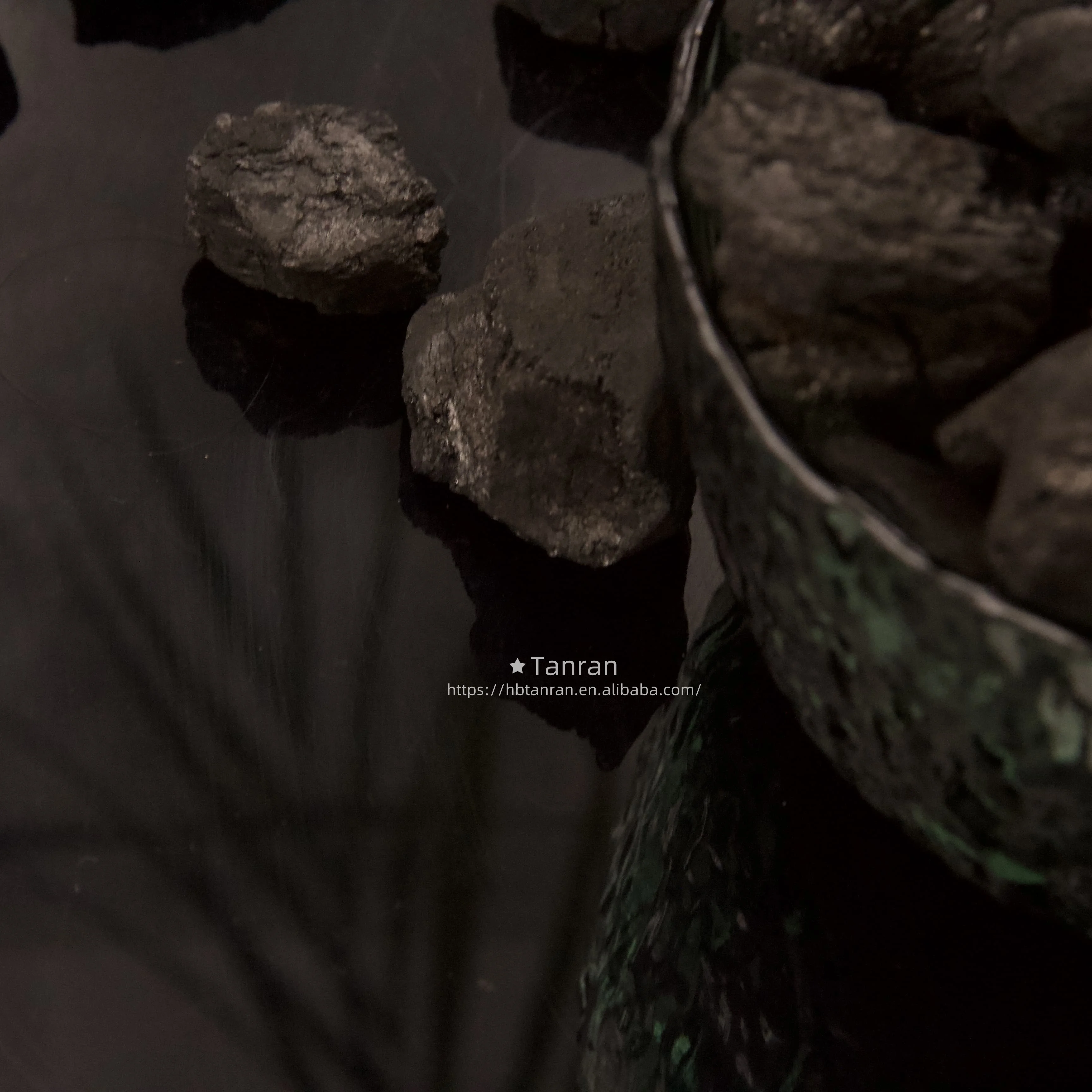 High  good density and  stability Blast Furnace Low Ash Hard Coke Foundry Coke Used As Coke Fuel In Smelting Iron tan ran brand