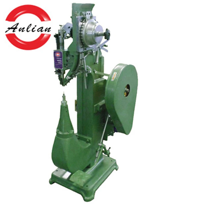 Automatic Hydraulic Riveting Machine Punching Soild Rivet Machine