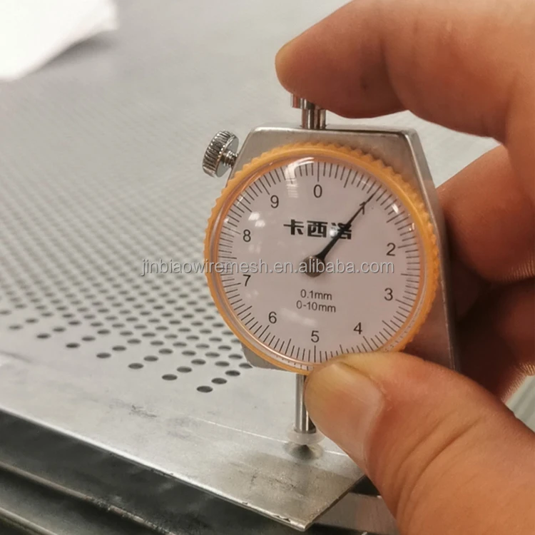 JINBIAO Factory Sale Cheap Price Decoration Sound Absorbing Wall Noise Barriers For Highways