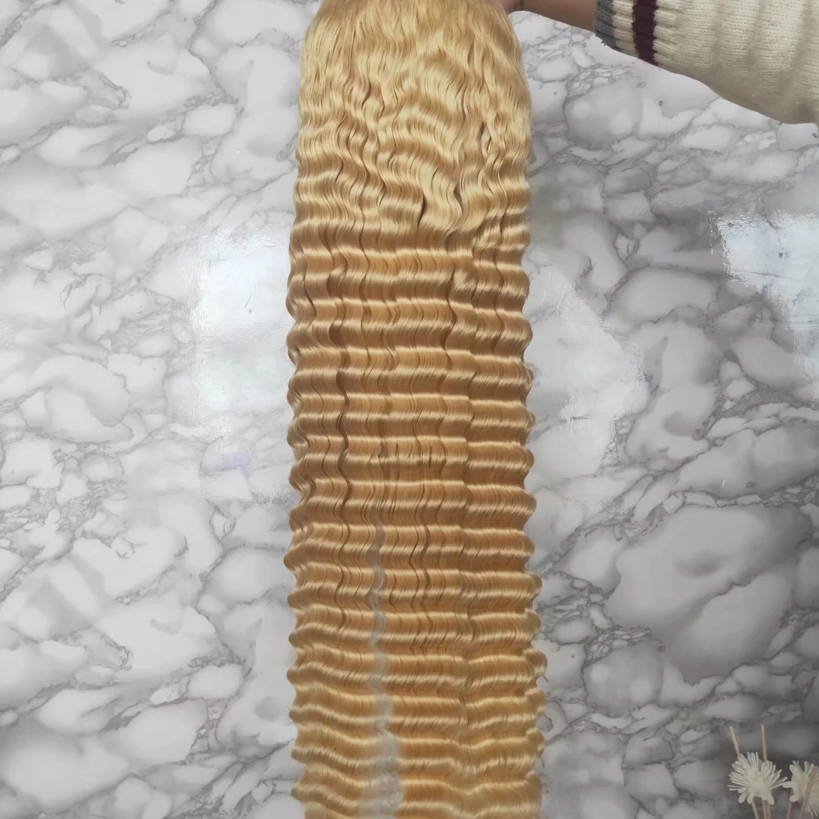 Wholesale deep wave 613 frontal wig in stock
