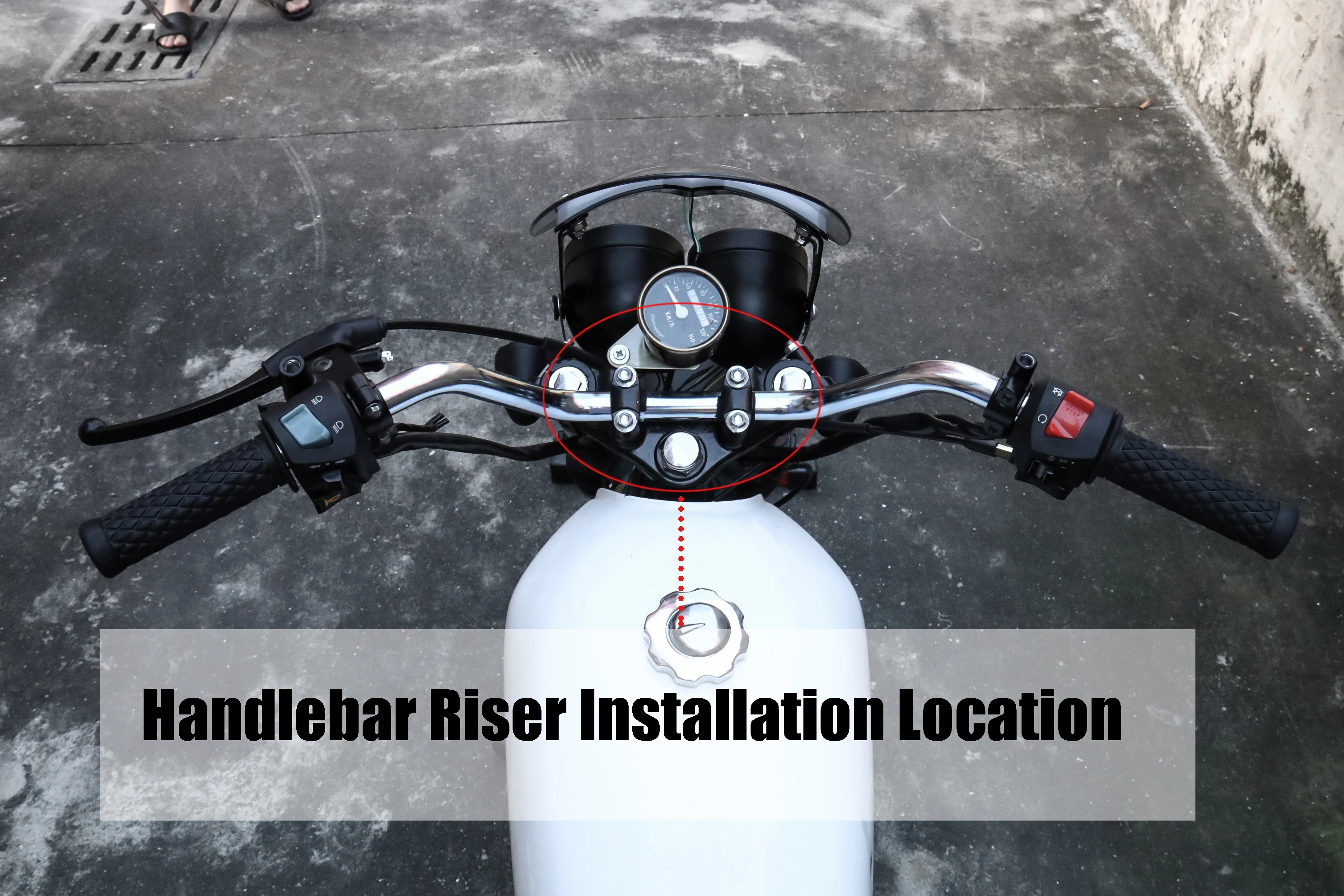 
22mm Motorcycle Handlebars High-Rise Tracker Handle Bars For Harley Honda Yamaha Sportster Cafe Racer 