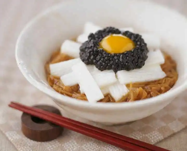 Factory Sale 55G Glass Jar Smoked Herring Pearls Preserved Creamy And Fishy Chilled Herring Pearls For Salads And Canapes