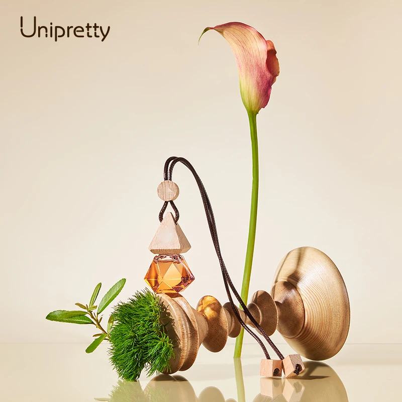 Hot Sale Orchid Tulip Scent Freesia Vanilla Parfum Smell Wood Air Car Freshener Perfume For Car Airfreshener Car Freshener