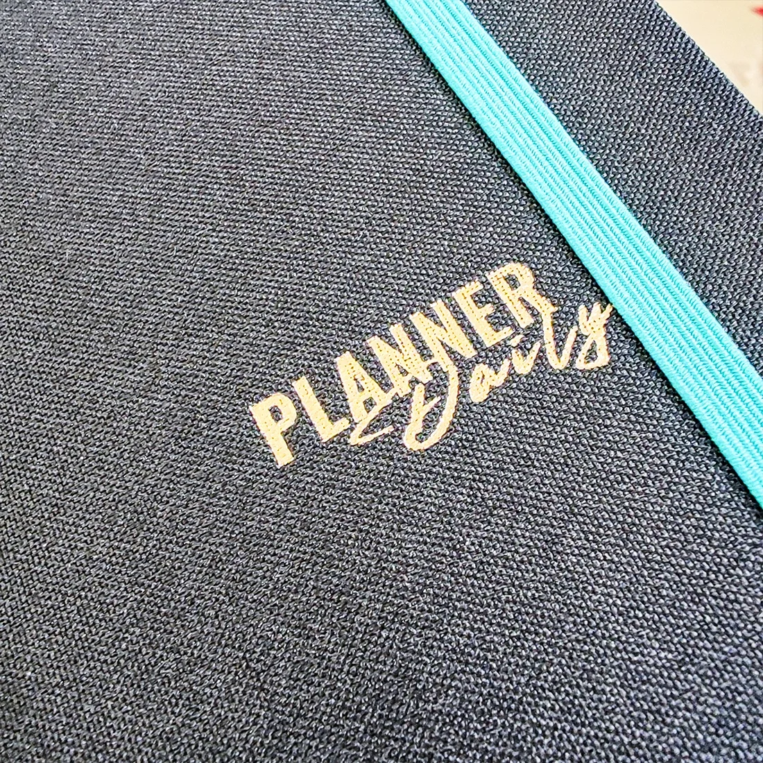 Customised  Wholesale 2023 A5 Eco Friendly Fabric Notebook Hard cover Journals Cheap Price Weekly Planner