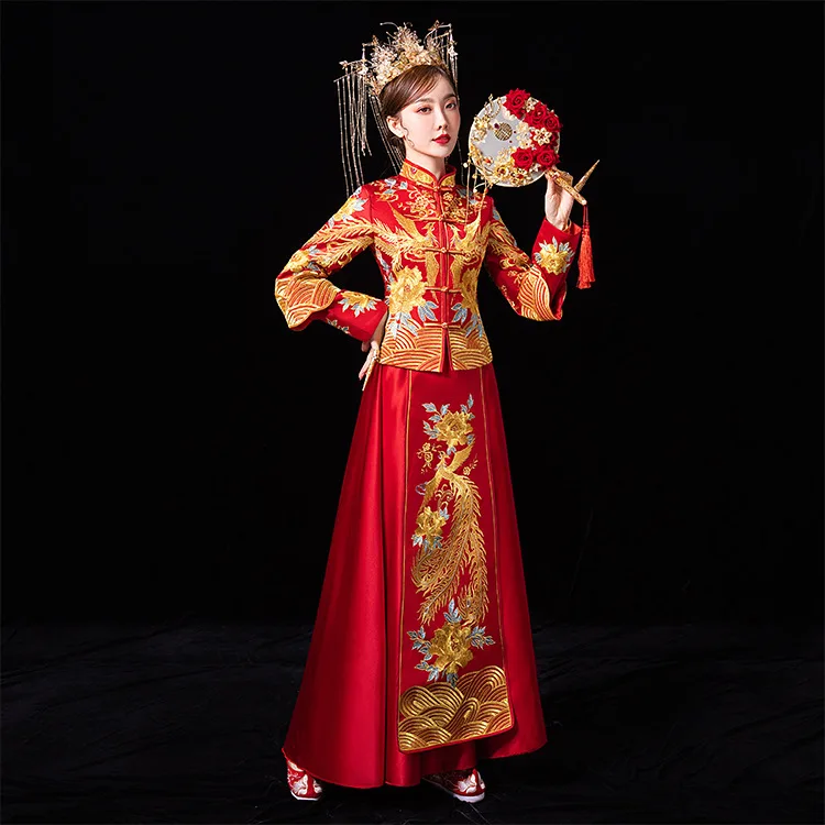 Retro Chinese Wedding Dress EmbroideryTraditional Cheongsam Vintage Red Formal Qipao Women Oriental Style Plus Size