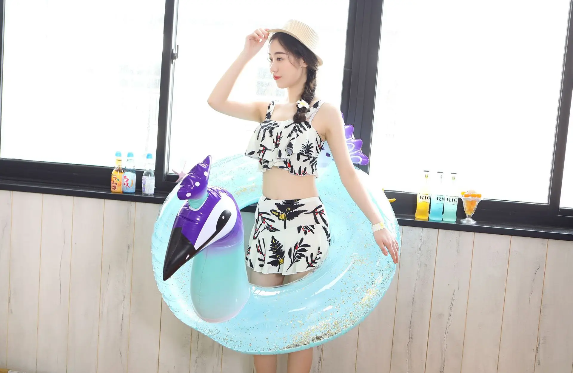 Hot Selling Adults Sequin Peacock Design 90cm 120cm Inflatable Swim Buoy Floating Ring for Swimming