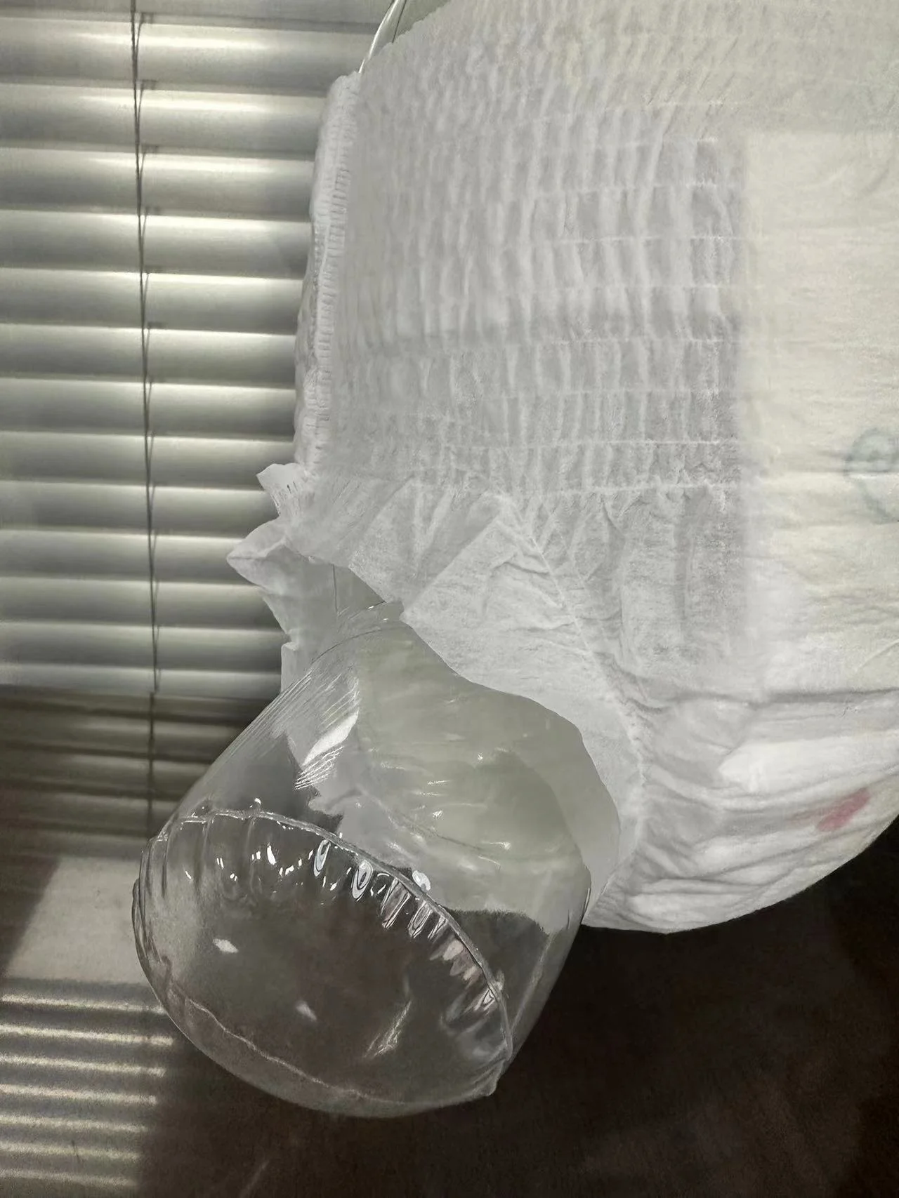 Hot Sale Breathable Absorption Eco-Friendly Q Shape Disposable Baby Pull up Pants Diaper Nappy