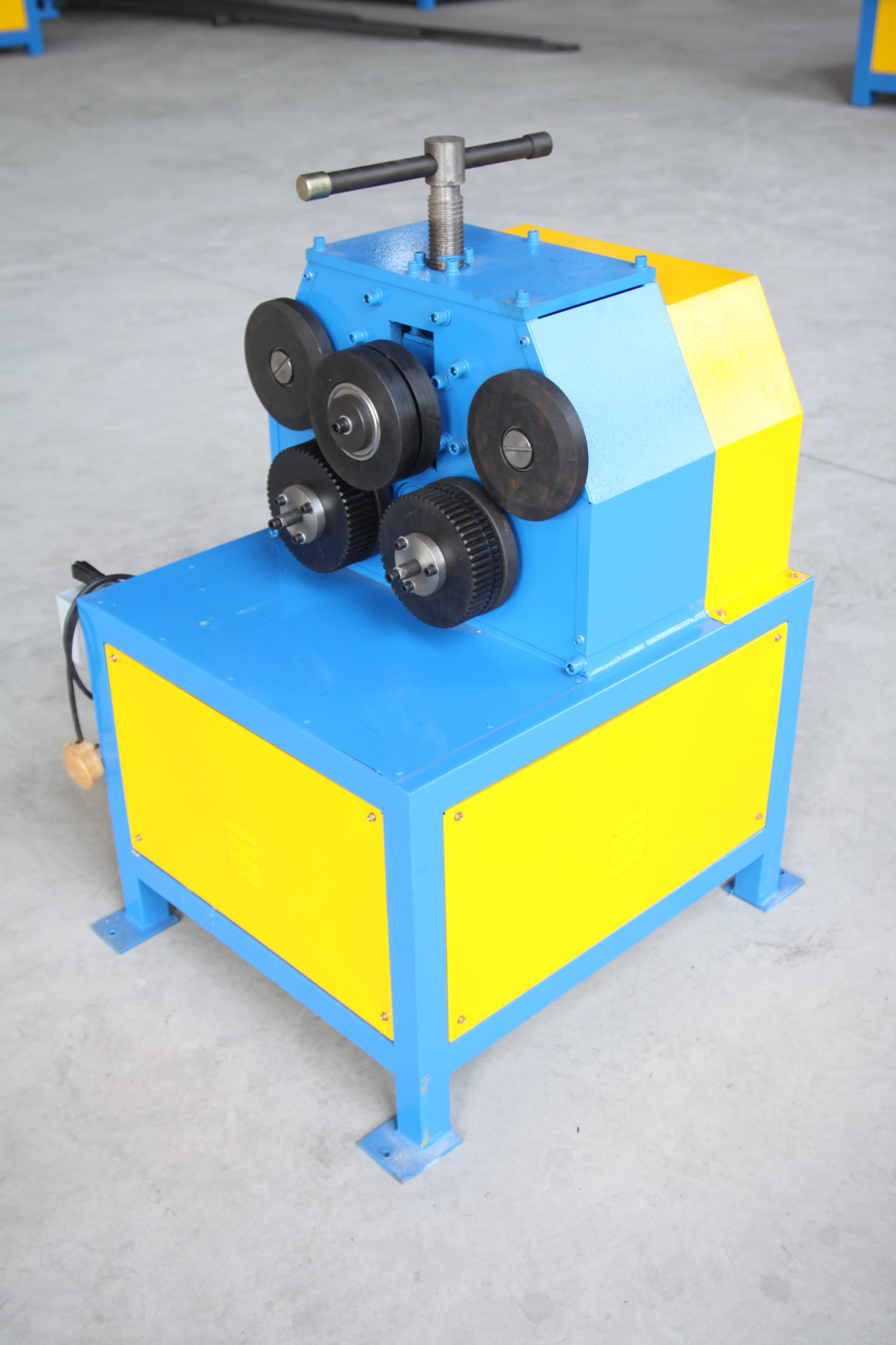 Electric Angle Crimping Machine for Iron Rolling Machine, Electric Angle Iron Rolling Machine