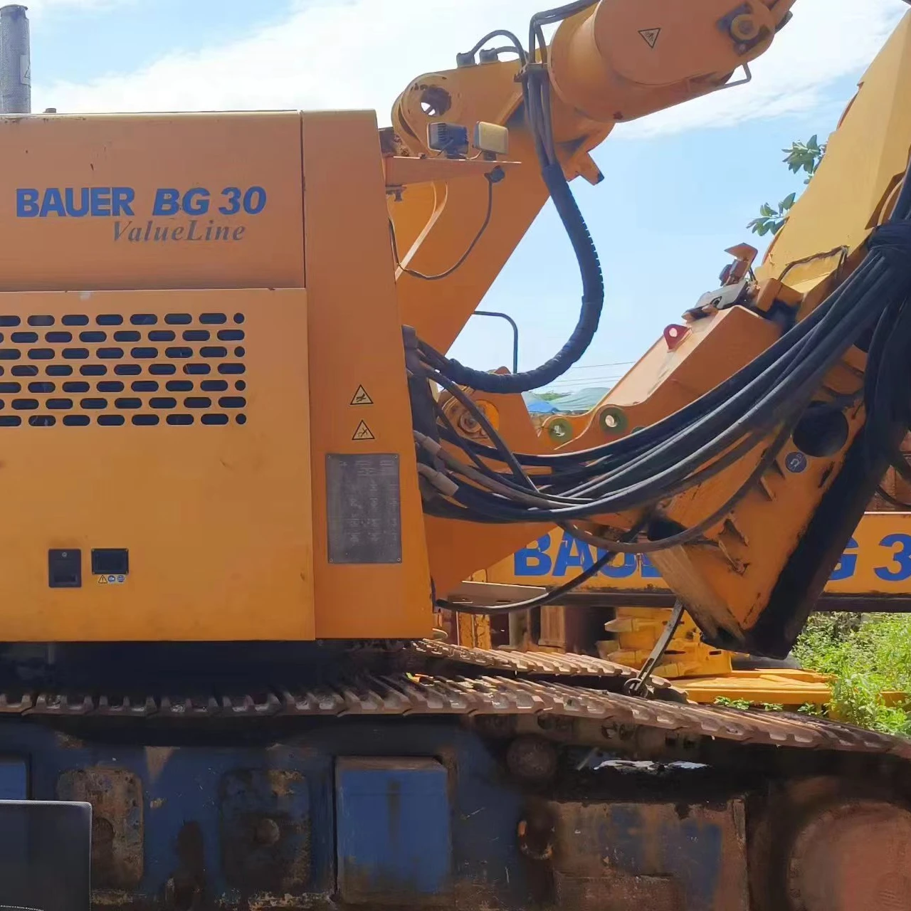 second-hand Rotary drill  BAUER BG 30  Private chat for more details  Hot product