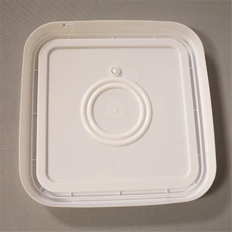 2021 New Fashion Folding Bucket with Collapsible Plastic Foldable Square Tub Portable Fishing Water Pail Outdoor