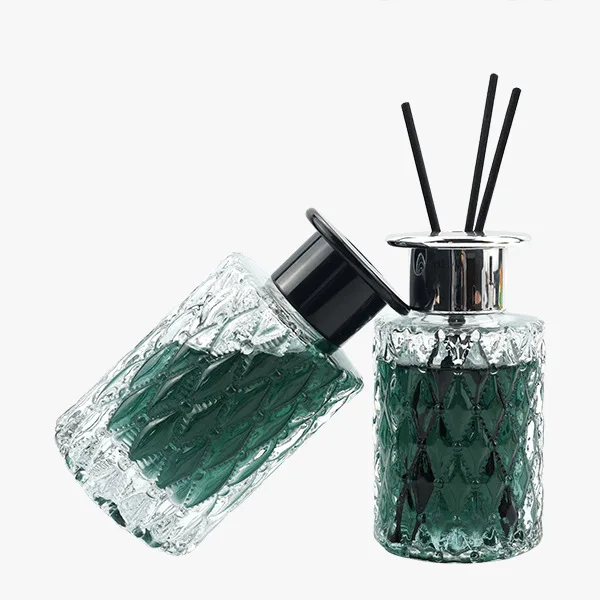 Hot Sale Carving Various Patterns Glass Wine Bottle With Wooden Lid Aroma Reed Diffuser Bottle