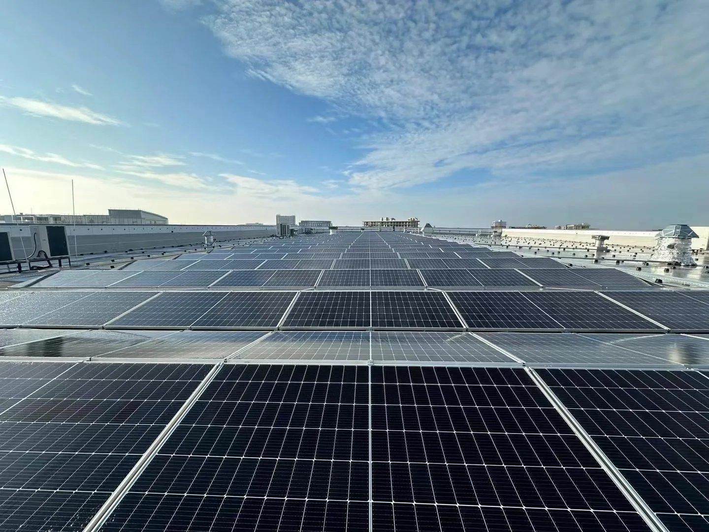 30kw on Grid Solar Inverter 40KW 50KW Three Phase 380V/400V Good Quality