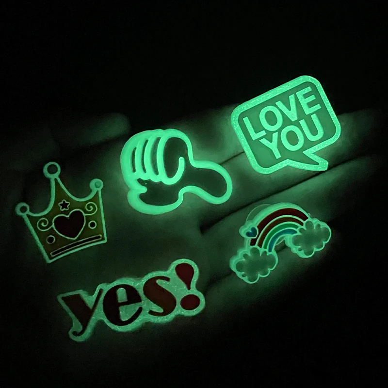 2024Shoe Luminous Charms Set for Clog Sandals Decoration DIY Shoe Charm Pins Men Women Kids Letters Rainbow Food