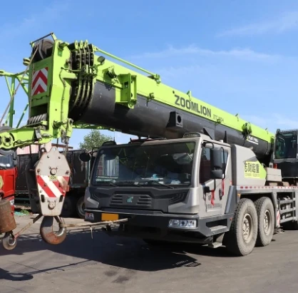 Low fuel consumption 2020   Telescopic Crane Truck 50 Ton Chinese Truck Crane Hydraulic Mobile Crane