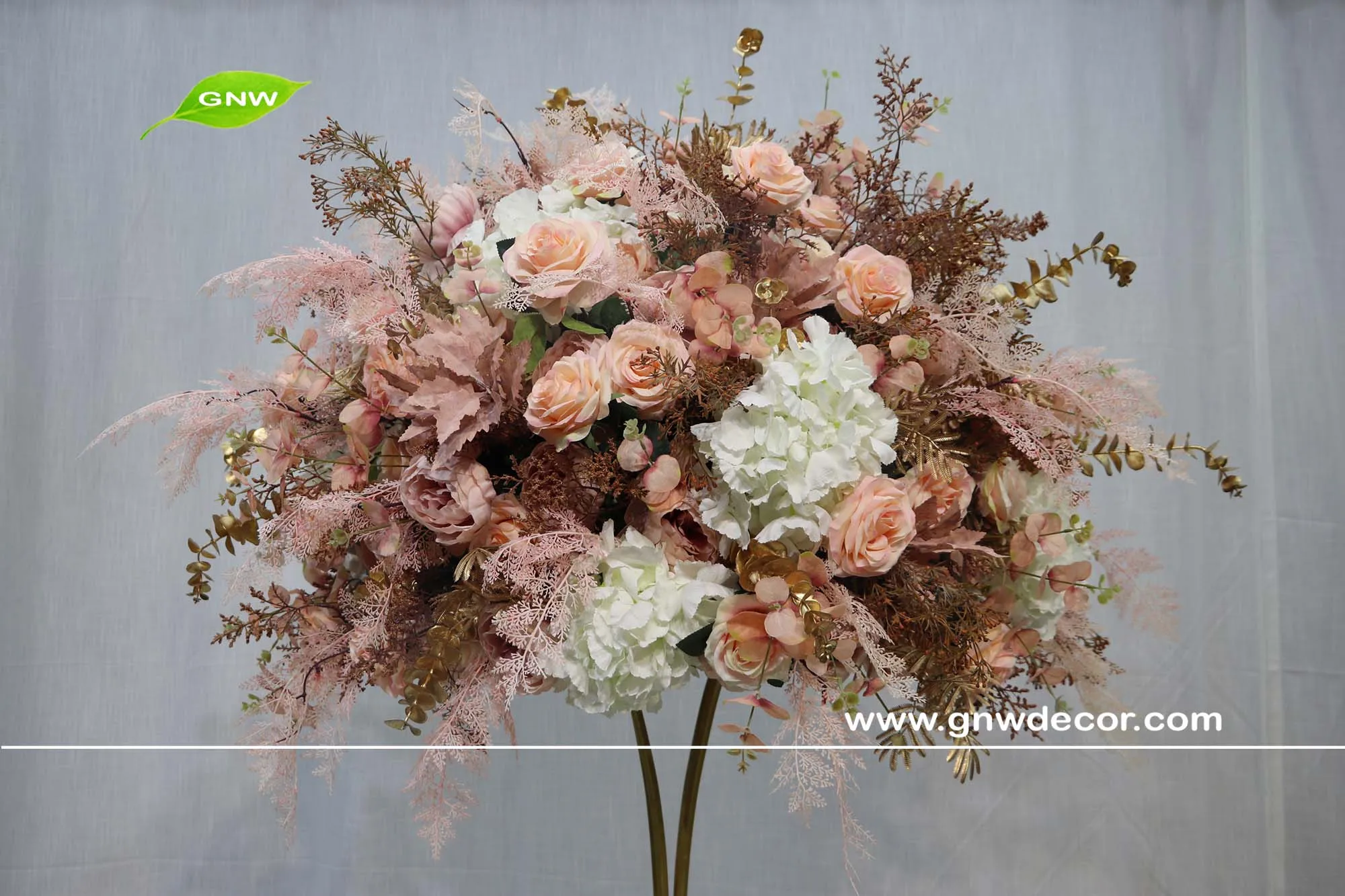 GNW gold ball flower with crystal pendant for wedding table centerpiece decorative flower ball table arrangements