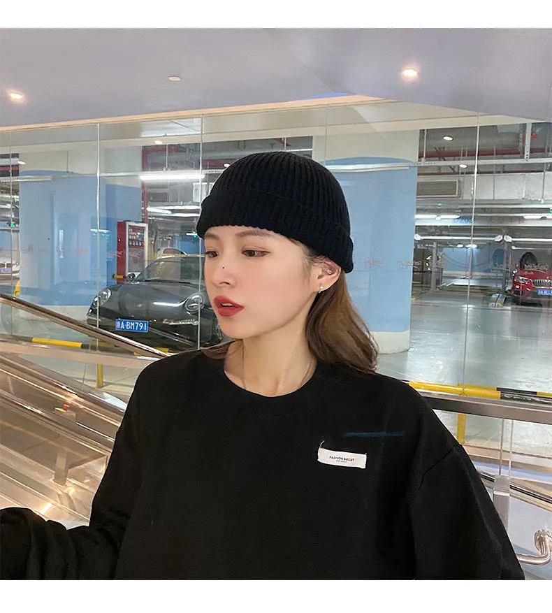 19 colors Winter Plain Dyed Custom Beanie Hat 100% Acrylic Warm Knitted Beanie Custom Logo