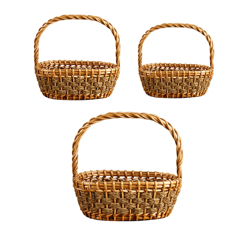 China Basket Supplier Hand Woven Cheap Price Wholesale Willow Material Wicker Baskets For Gifts With Handle