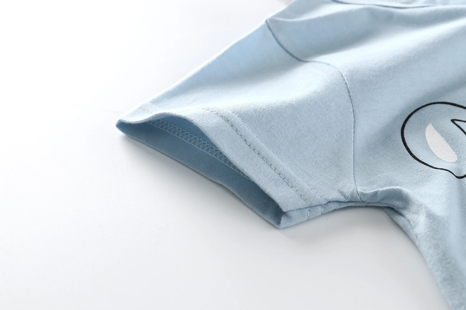 
2021Baby cartoon short-sleeved triangle cotton jumpsuit romper without fluorescent agent 