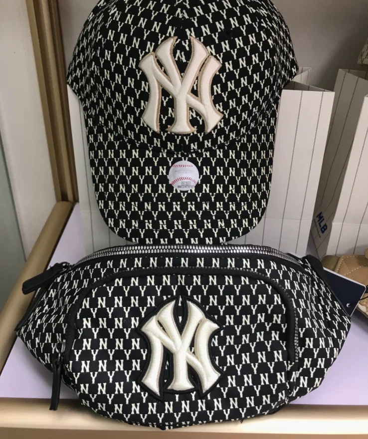 
Satchel Bags Ny Sets Designer Fanny Pack Waist Bags Ny Hat And Purse Set 