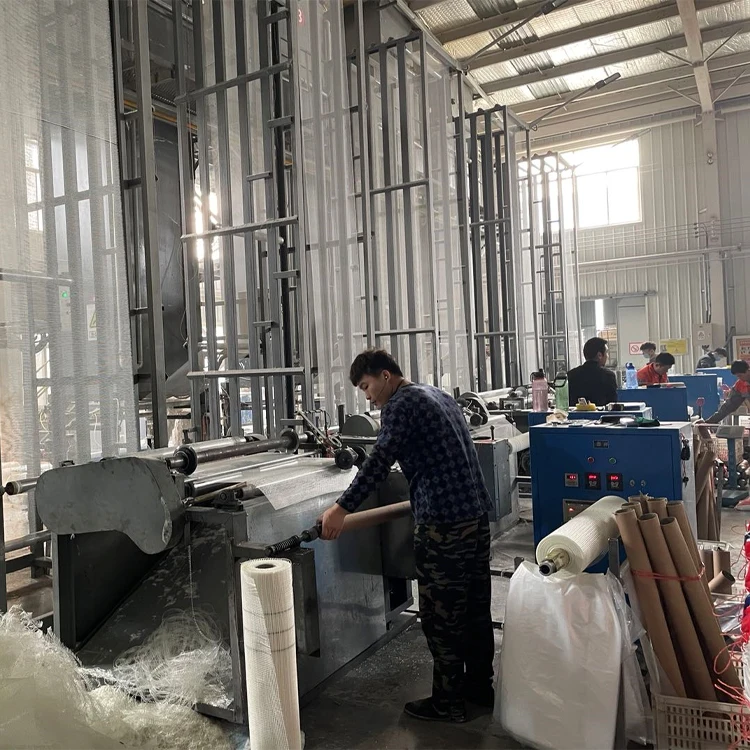 Made in China 4*4mm 5x5 gypsum mesh C glass 145Gsm composite concrete alkali resistant glass fiber mesh cloth