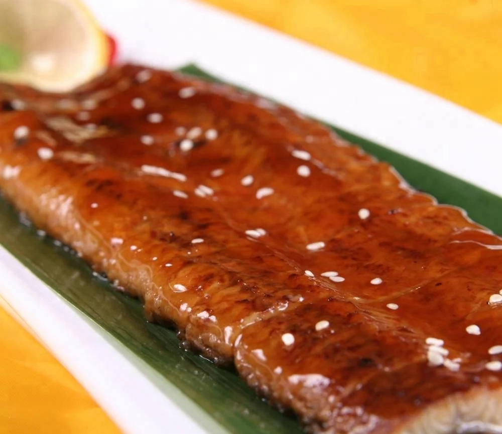 Натуральный свежий Жареный угорь на гриле угря Unagi копченый с богатым вкусом для оптовых и розничных поставок