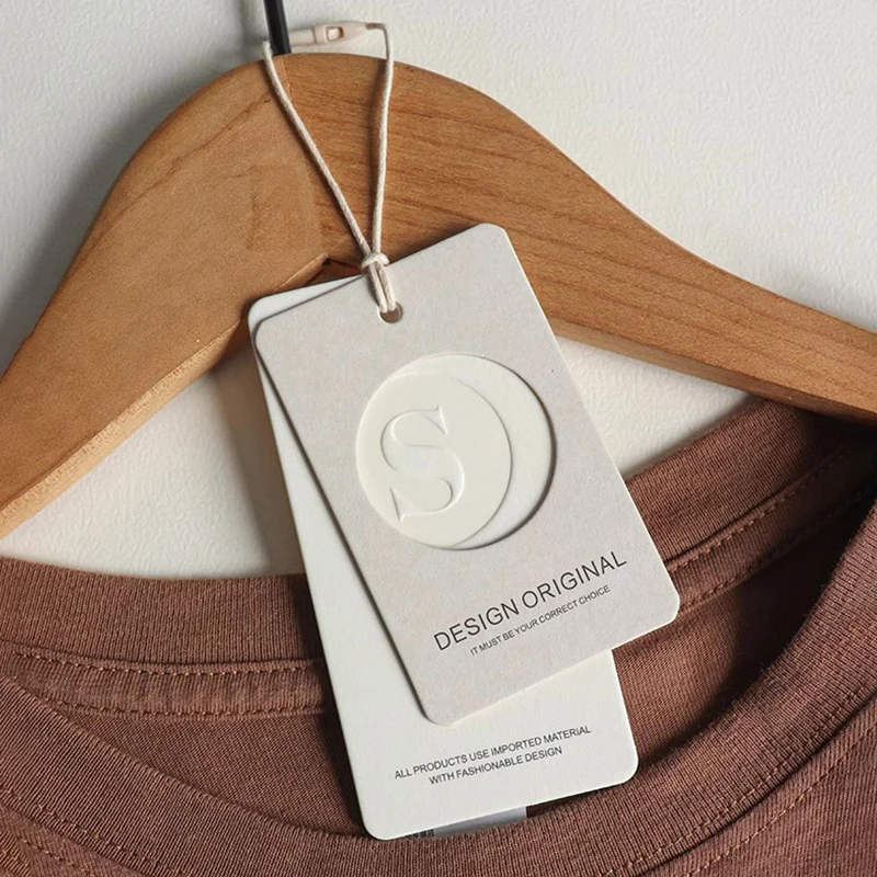Custom Designed Printing Paper Garment Hangtag Labels Sustainable Clothing Product Tags for Shoes and Bags Foil Technics
