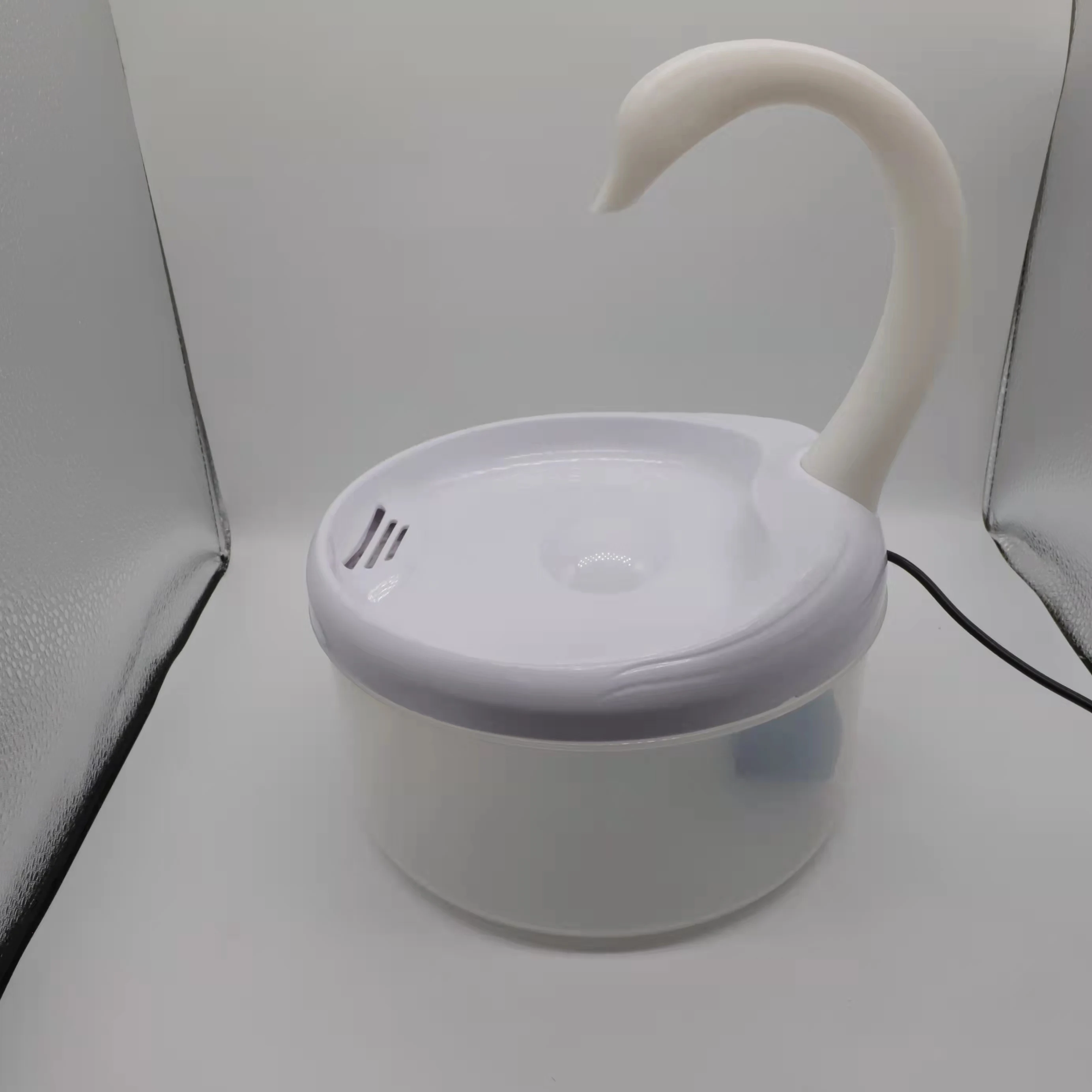 China Manufacturer Cheap Drinking Water System For Pet Cats And Dogs