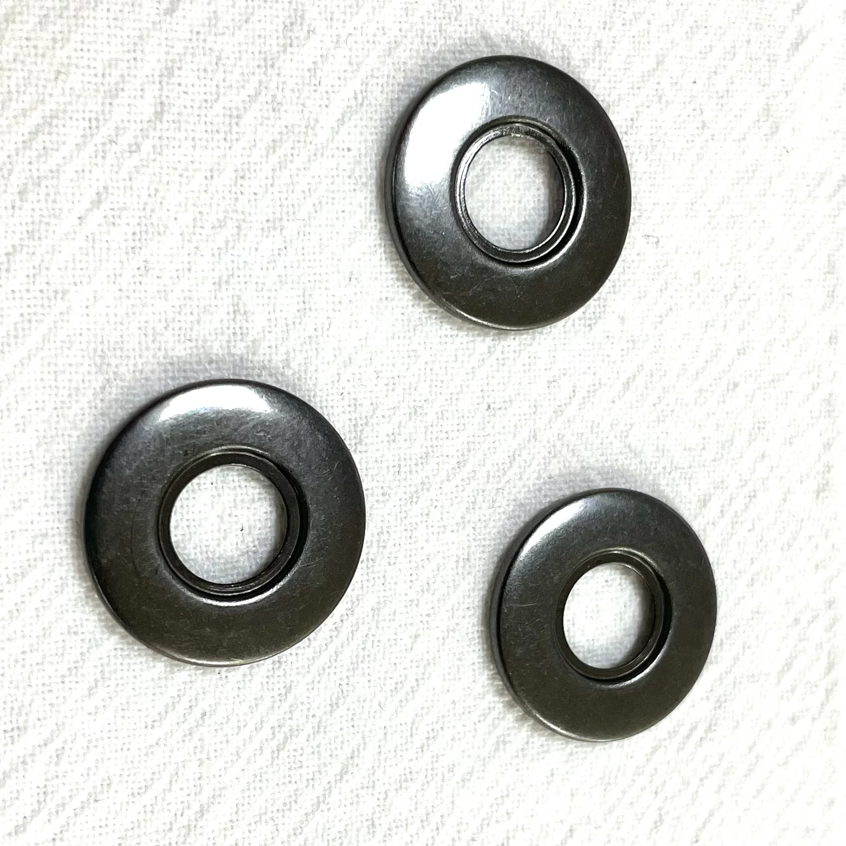 High quality oeko test machine pass snap button custom logo and size button for overcoat