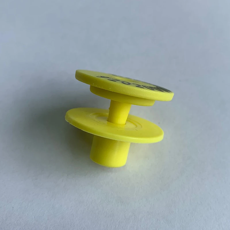 UHF RFID Livestock animal ear tags for Pig/Sheep/Cattle