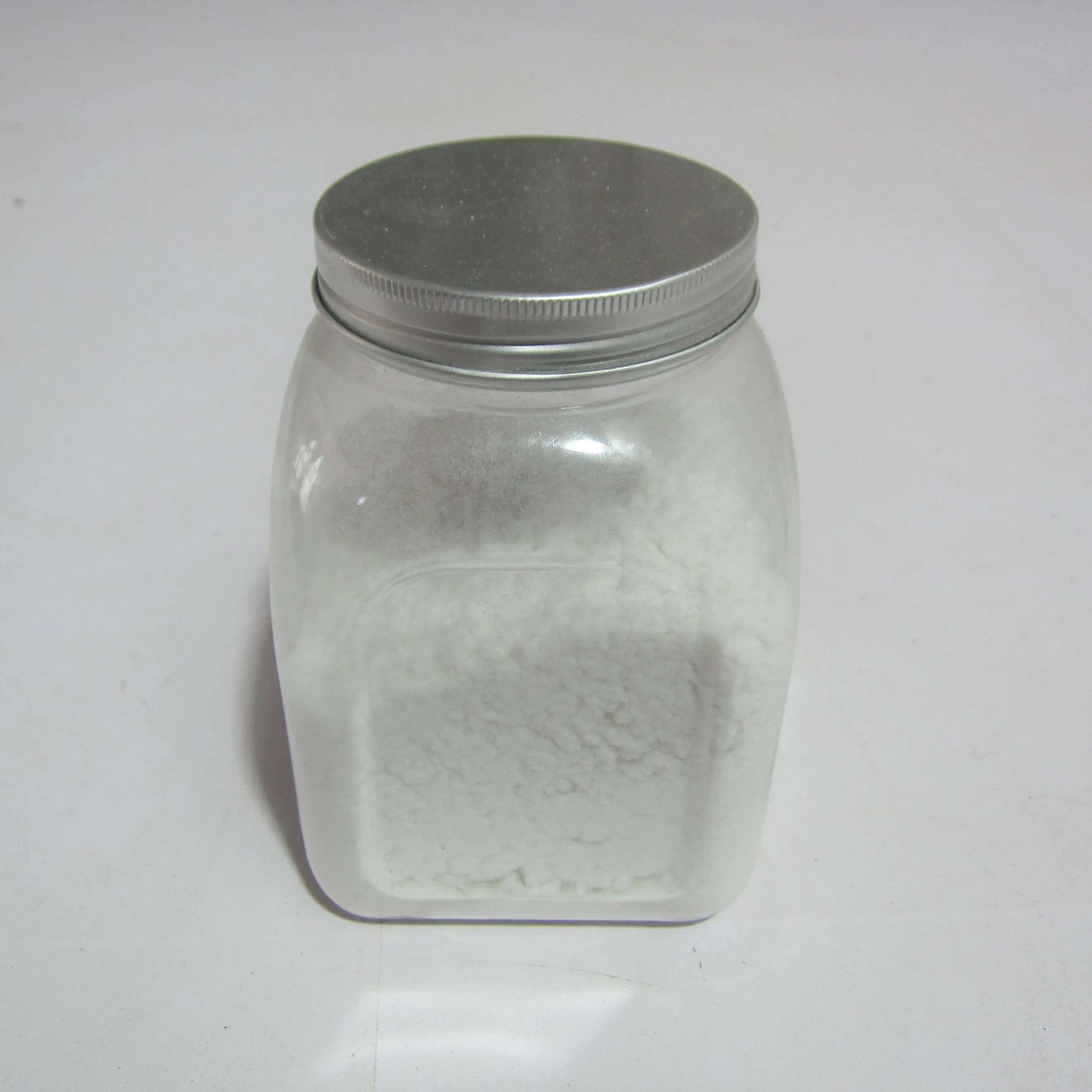 White flocking powder for artificial Christmas tree flocking with snow