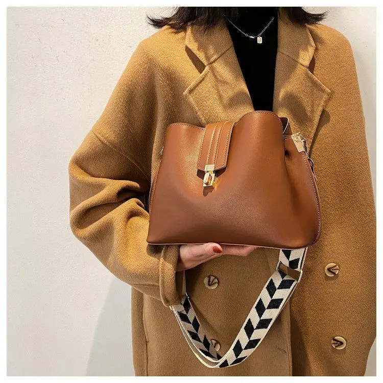 L0141 Brief Pu Leather Bucket Crossbody Bags For Women 2024 Designer Lady Luxury Shoulder Handbags