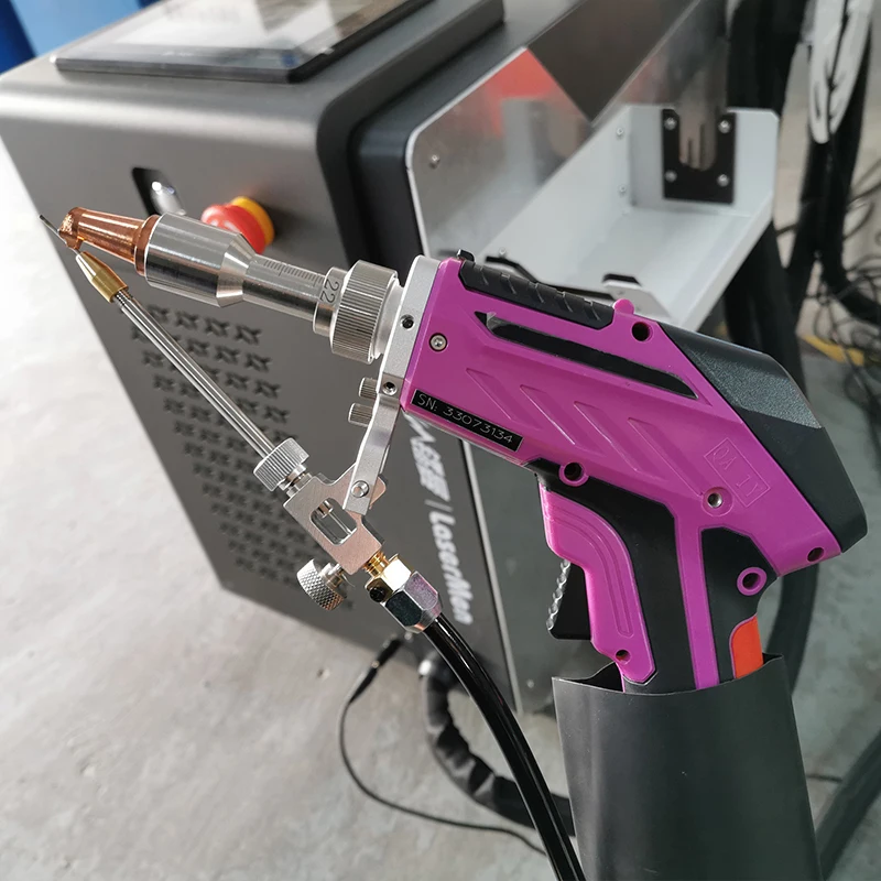 Hot sale LaserMen 1300W 1500W mini model 4 in 1 handheld fiber laser welding machine with air cooling