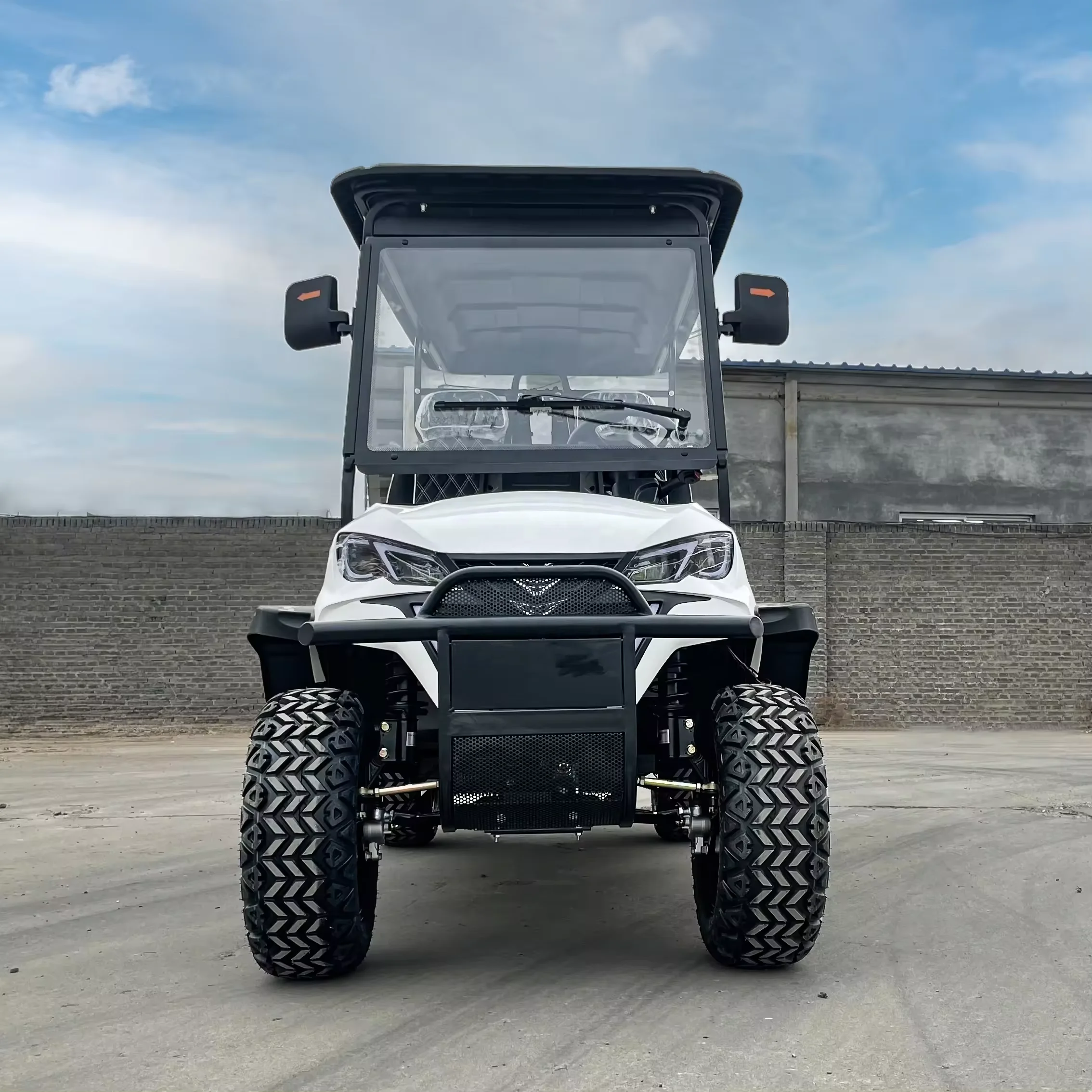 china Hunting  Golf Cart 4+2 Seater  Street legal Utility Patrol Buggy  Electric Golf Cart club car   lithium Custom logo