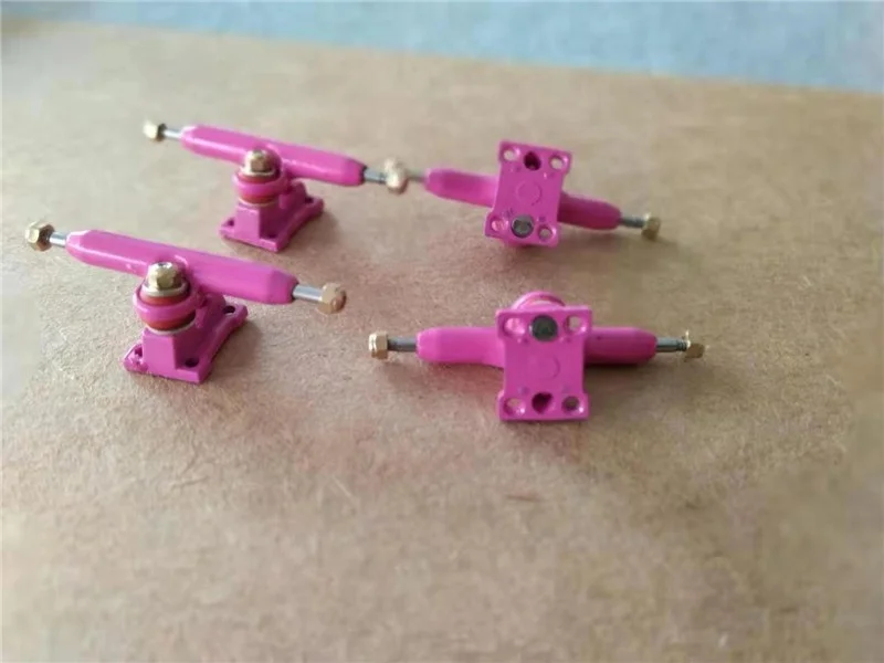 
32mm Solid Fingerboard Trucks New Single Axle 32mm trucks 10 colors with Lock Nuts 