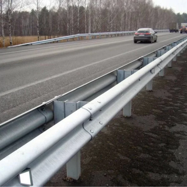Guard Rail For Highway Road Construction China Factory Hot Sale Galvanized Steel W-Beam Roadway Highway Crash Barriers