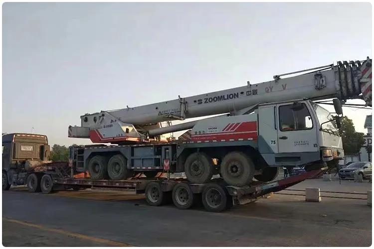 gold Supplier 50T Telescopic Arm Heavy Truck Crane Best Price STC500E truck crane cranes