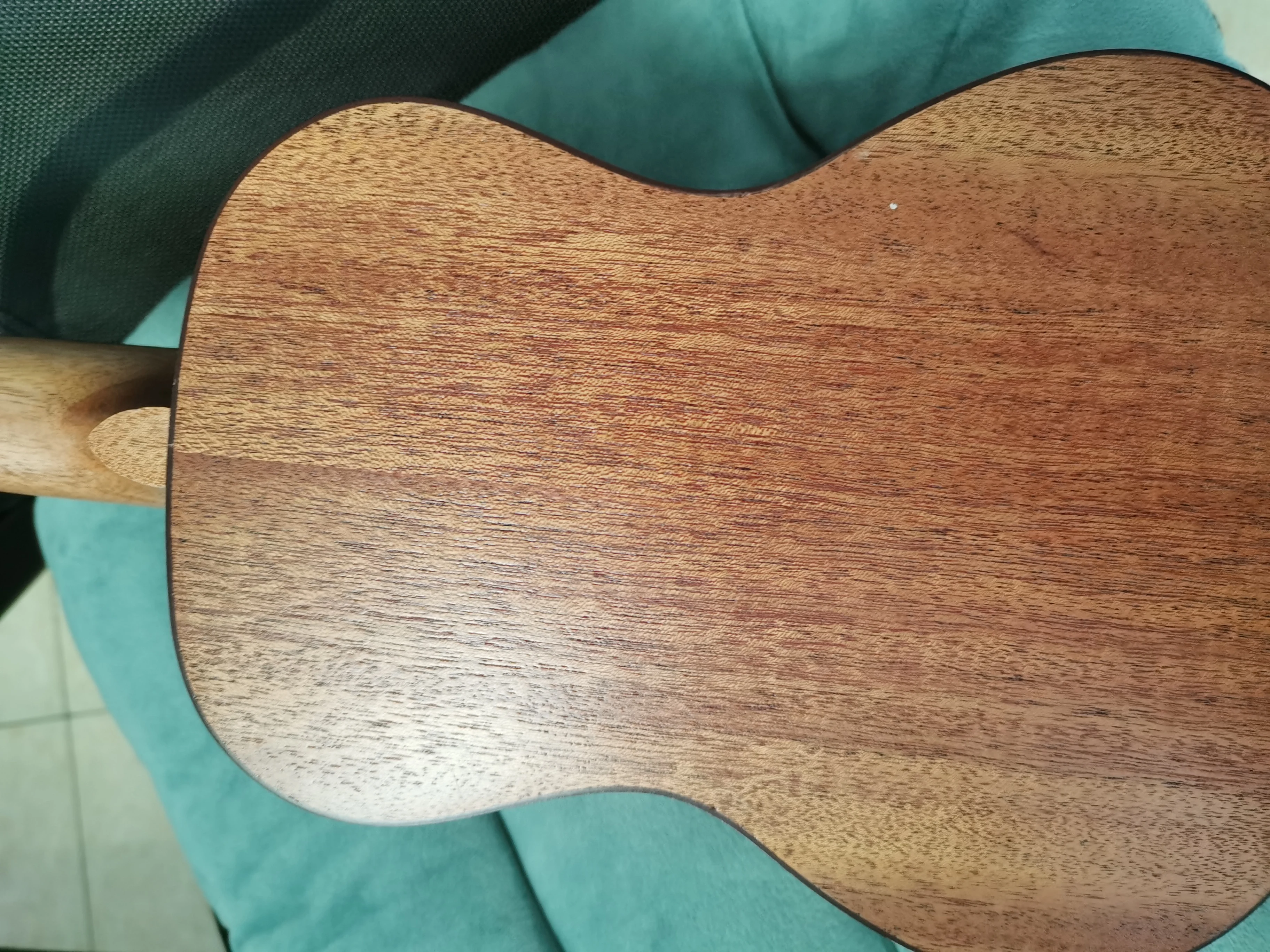 Wholesale 23-Inch Concert Electric Ukelele Original Deviser OEM Custom Logo Nylon ABS Rosewood Cheap Ukulele Guitar Bassoon