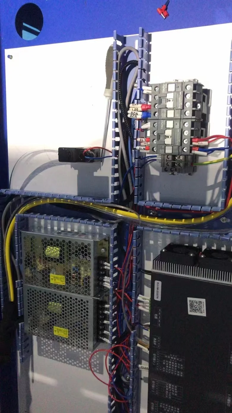 ZPG China Manufacturer Hand Held Laser Welder / Handheld Laser Welding Machine System