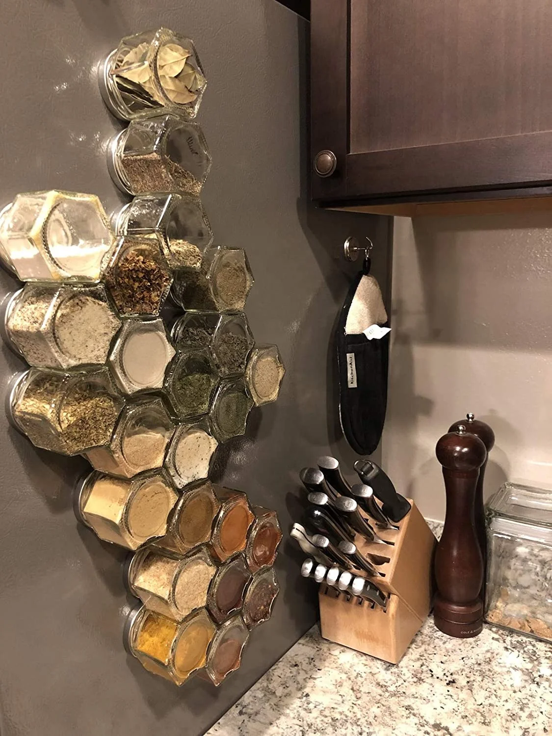 Hot Selling Everything Spice Kit Hanging Magnetic Spice Rack Fridge Mounted Spice storage Jars set