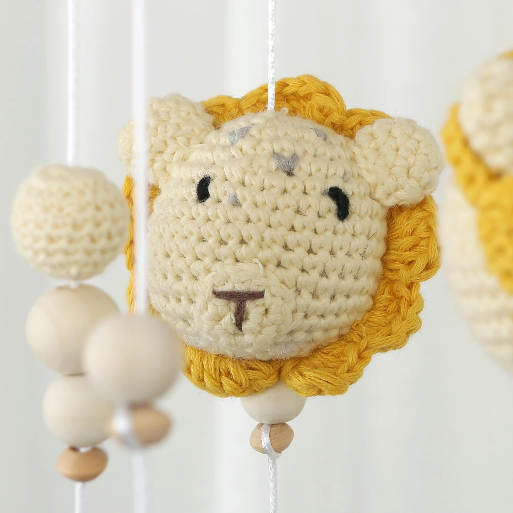 bedroom organic wooden round circle custom handmade animal baby crib mobile