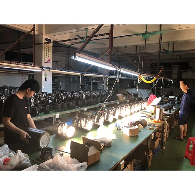 Cheap Stage Lighting for Sale 120W Focus Led Blinder Light for Stage show festival celebration Photography studio