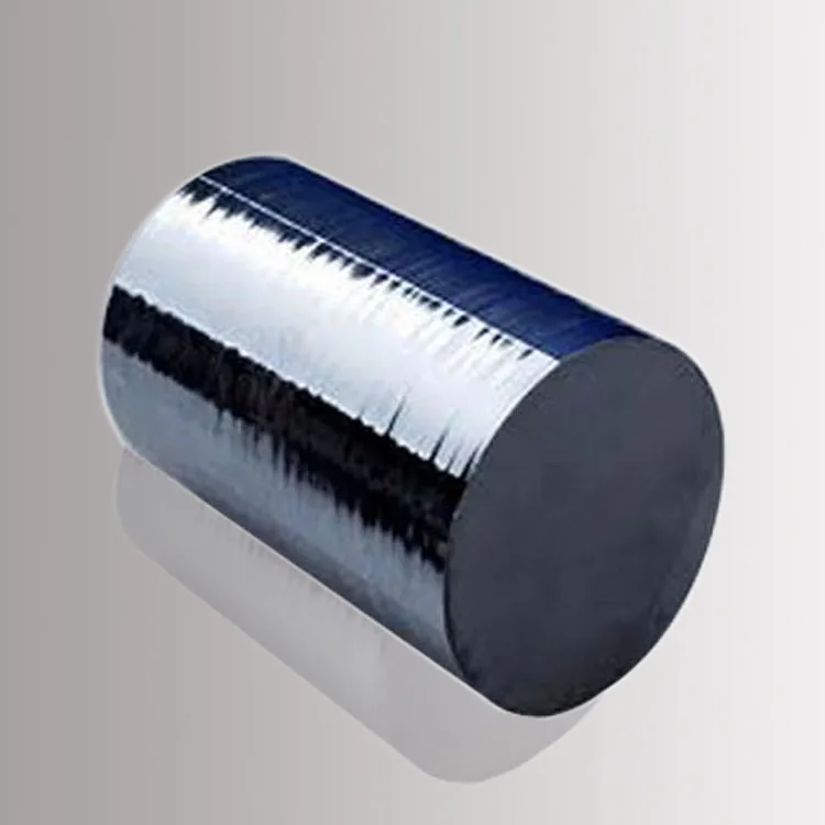 
Полу-класс подойдет как для повседневной носки, так с украшением в виде кристаллов кремниевых слитков 