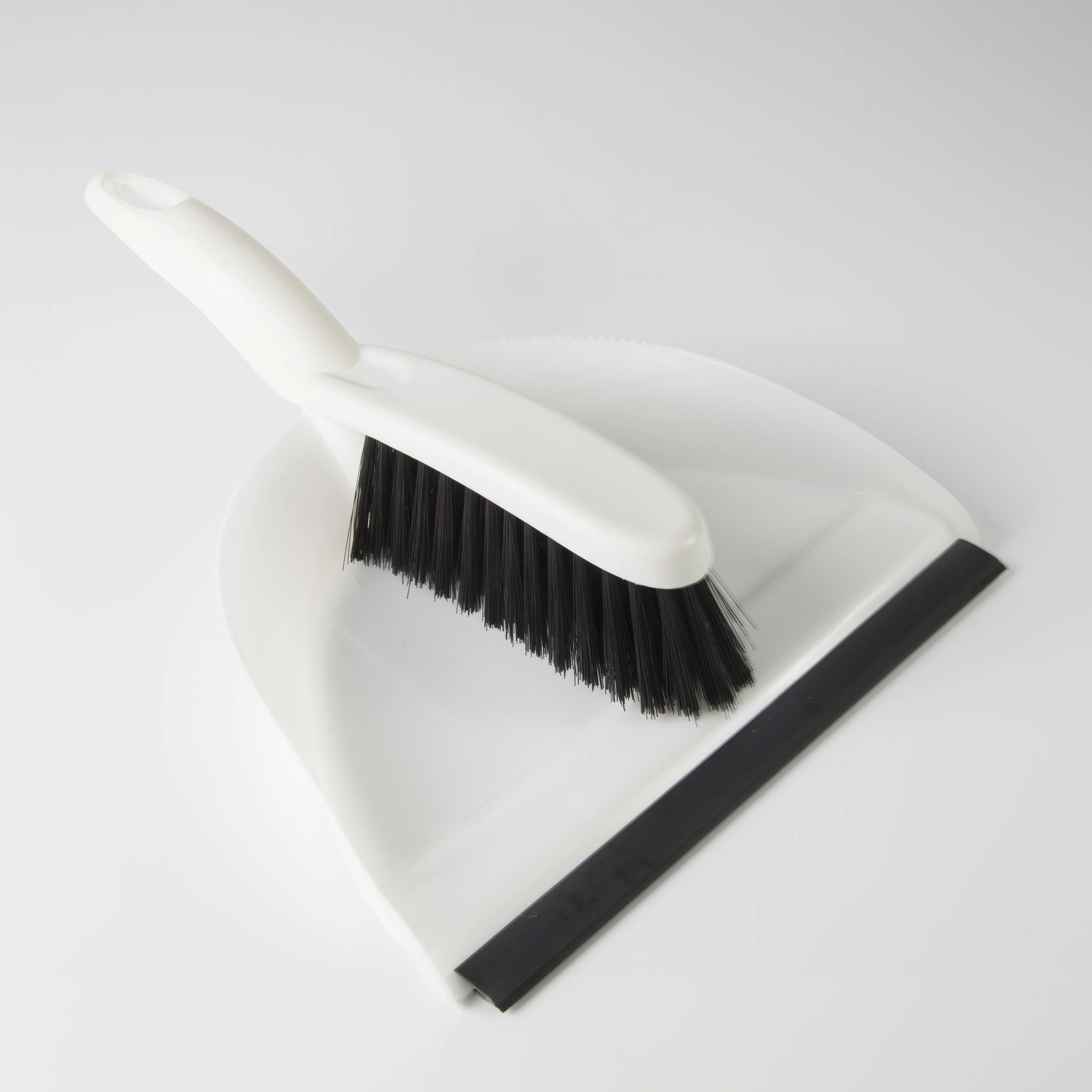 Handheld Plastic Dustpan with brush