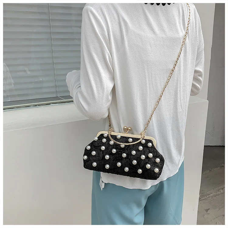 Vintage Women Shoulder bags Kiss Lock Shell Crossbody Bags fow Female Crossbody Bags with Pearl Pu Leather Handbags Phone Purse