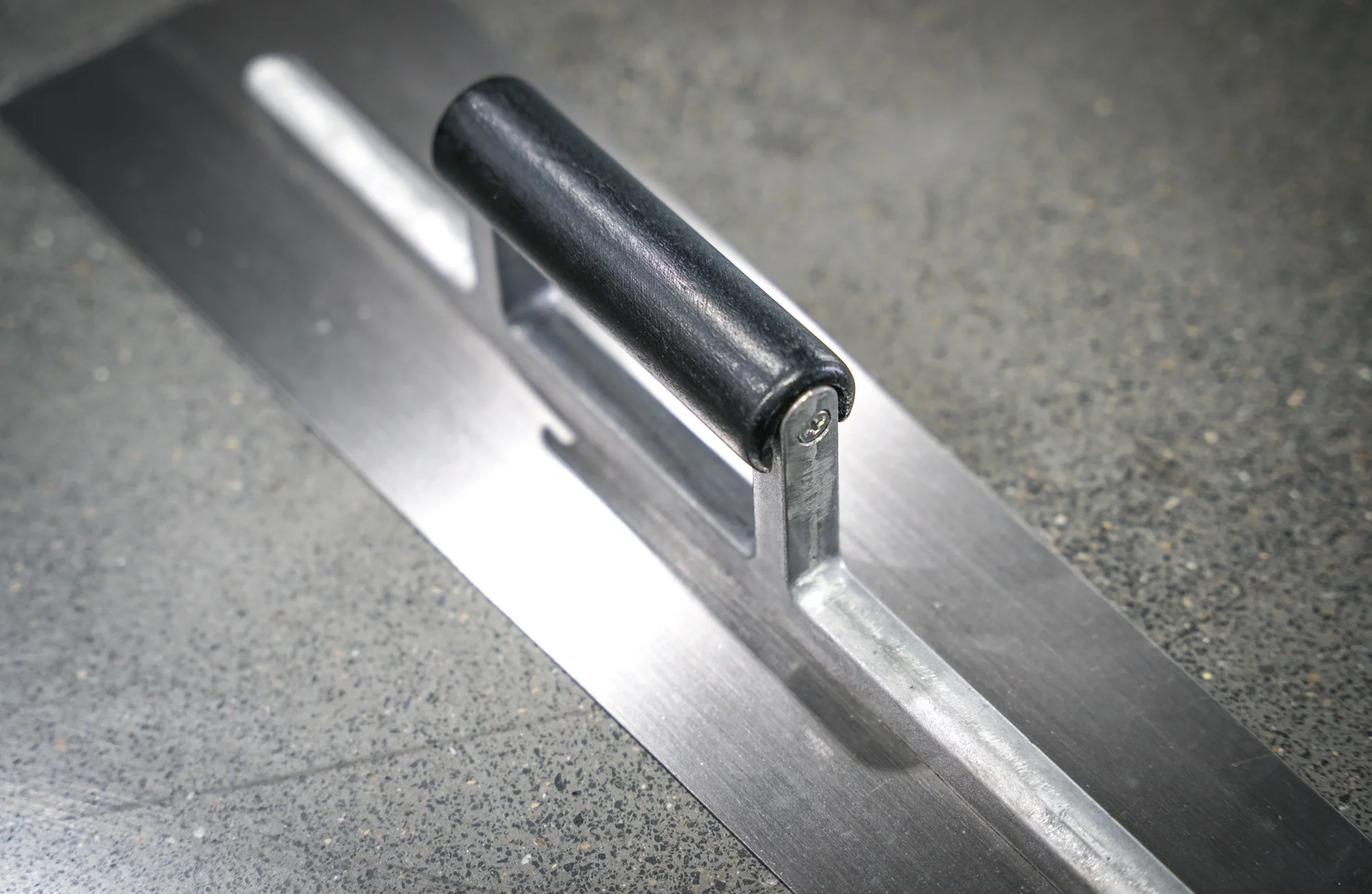 Прямая поставка с завода заостренная цементная кирпичная Штукатурная Затирочная машина ручкой из углеродистой