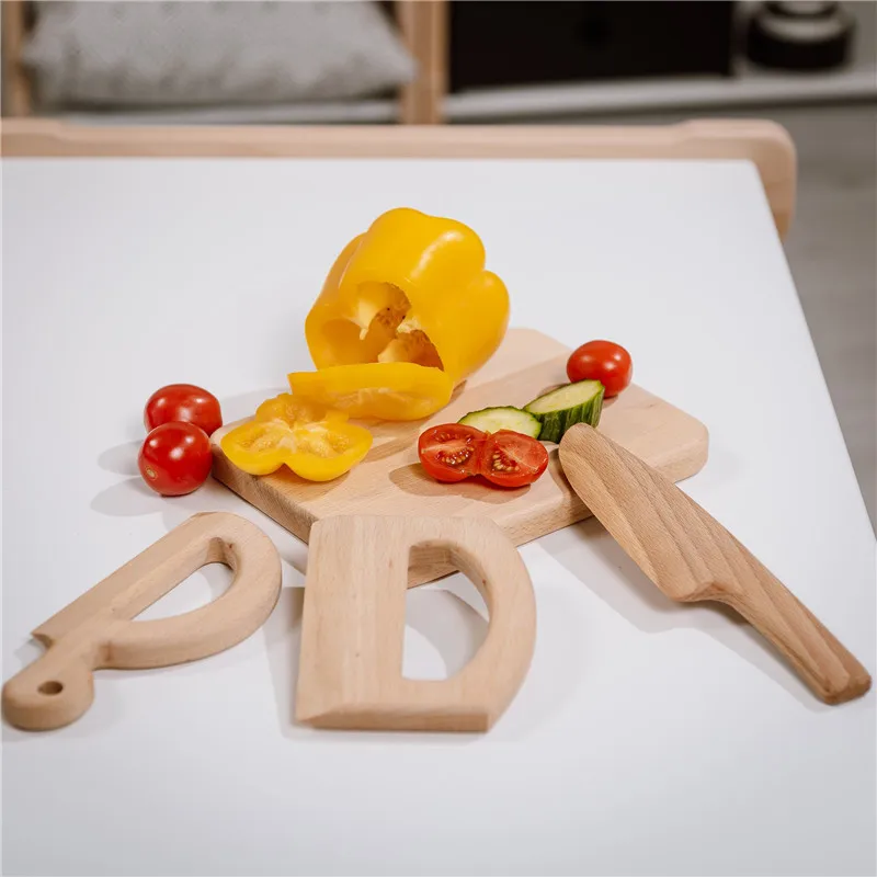 Montessori chopper with cutting board Wooden Kids Knife for Cooking and Safe Cutting Vegetables Fruits Kitchen Toy Sets