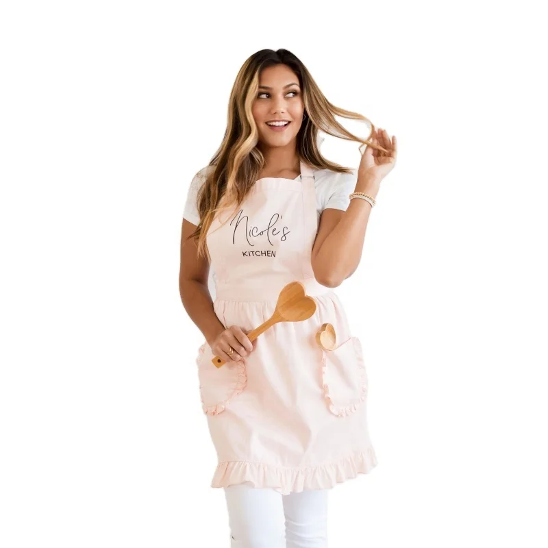 Женские розовые фартуки с рюшами