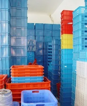 Made in China Best price agriculture vegetables fruit sea food storage plastic crate storage vented box turnover crate