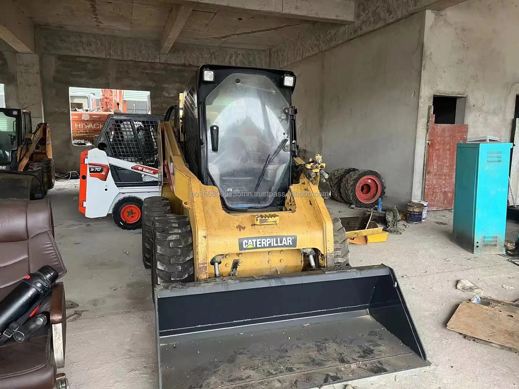 Manufacturer Mini Loader 4WD Tractor Caterpillar 246C, compact USA made mini 1ton wheel loader skid steer loader